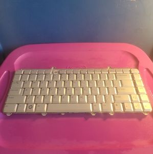 Dell Inspiron Keyboard 0NK750
